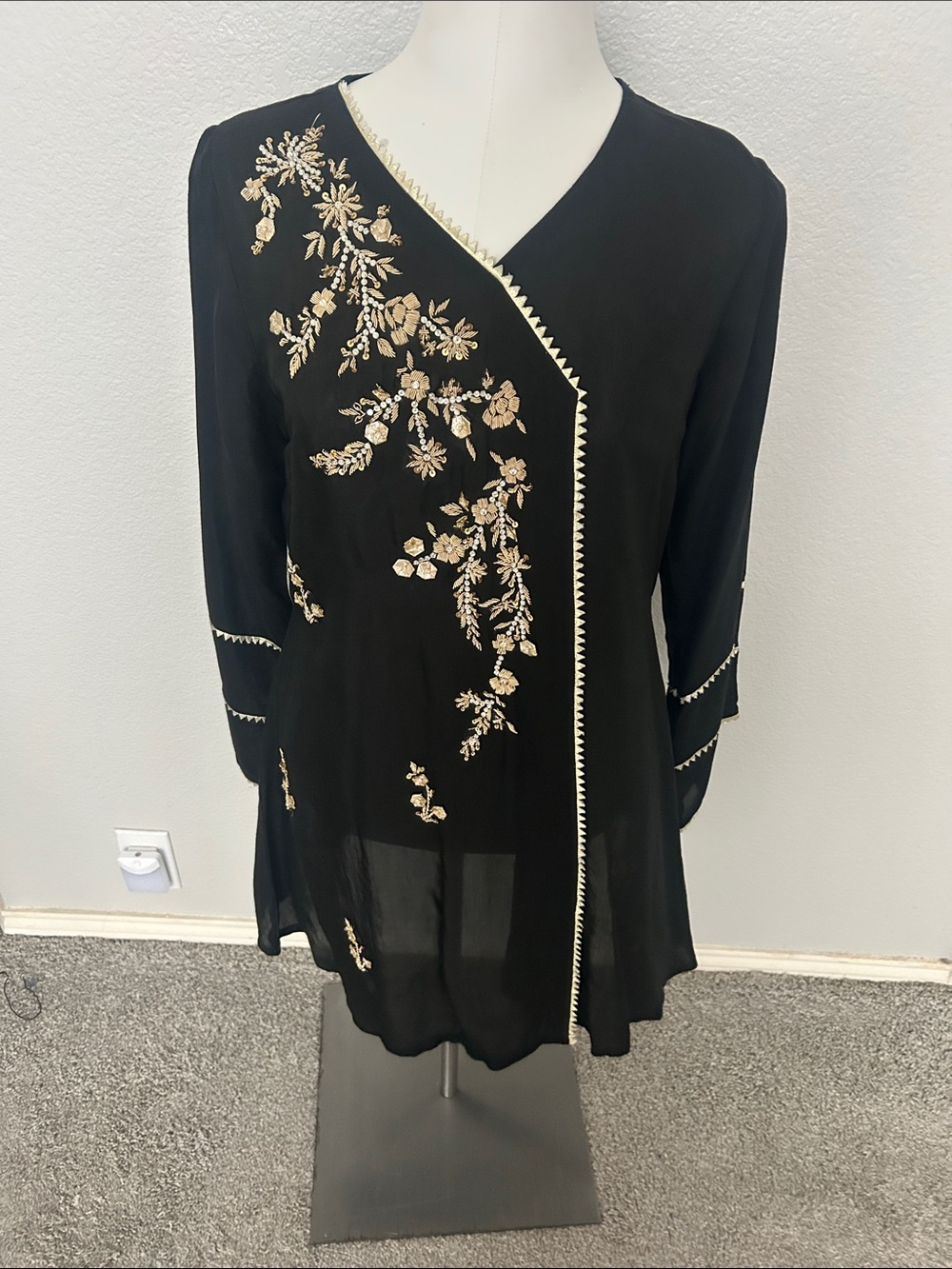 Black Kurta tunic top with gold gotta sequins work. Size XS-S pre owned